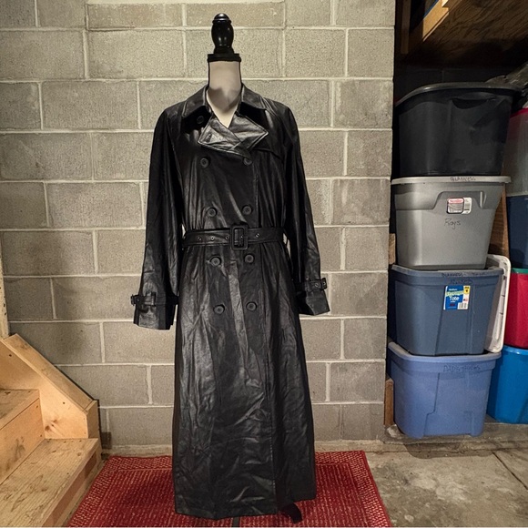 Urban Outfitters Jackets & Blazers - Urban Outfitters Clara faux leather trench coat.